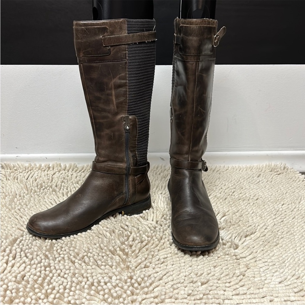Aetrex Chelsea Riding Boots - Picture 3 of 10